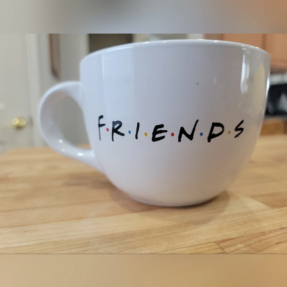 Friends Mug - Picture 2 of 4
